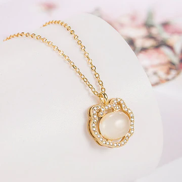 Buddha Stones Chalcedony Lock of Good Wishes Positive Necklace P