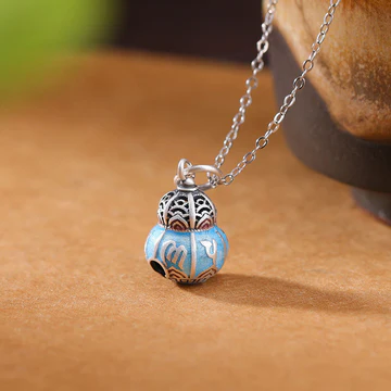 3d017f3d-6297-488f-b038-29531a36d7ad_360x